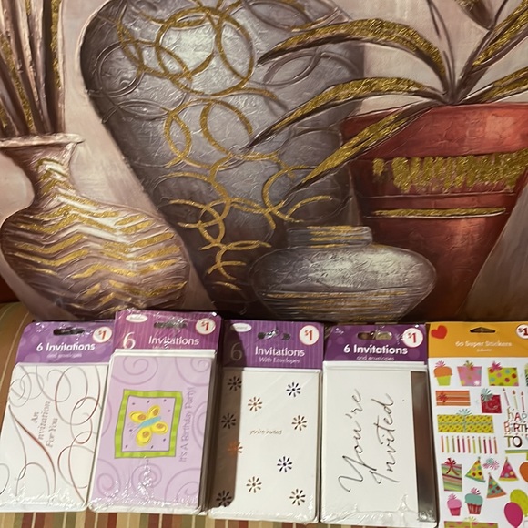 Bundle of invitations - Picture 2 of 4